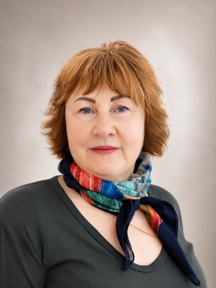 Olena Karnaushenko